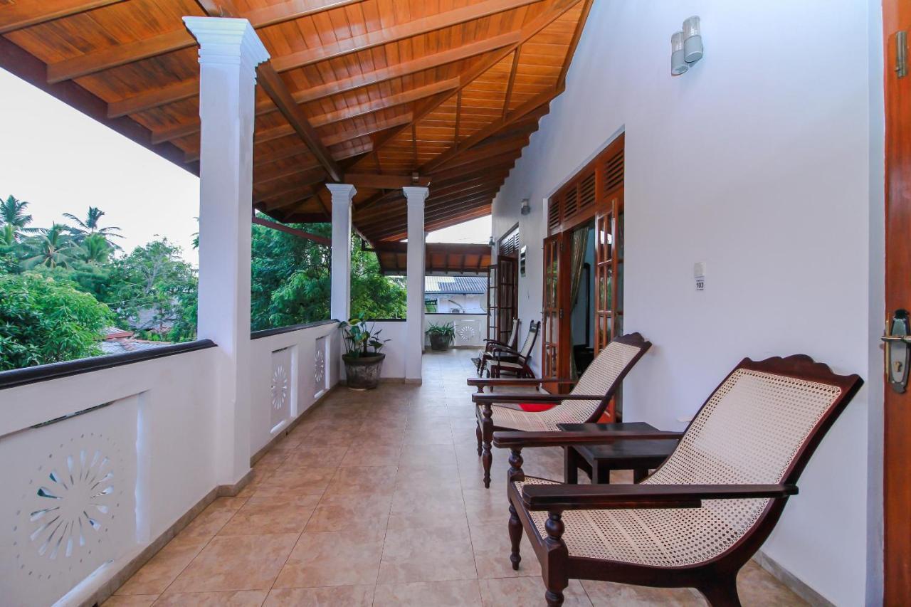 Chami Villa ベントータ エクステリア 写真